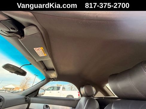 Used 2002 Ford Thunderbird image 23