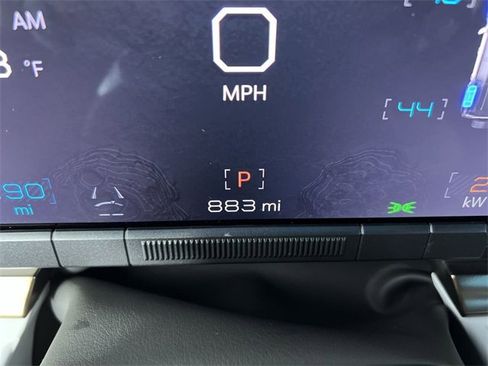 Used 2024 GMC Hummer EV 2X w/ Extreme Off-Road Package image 12