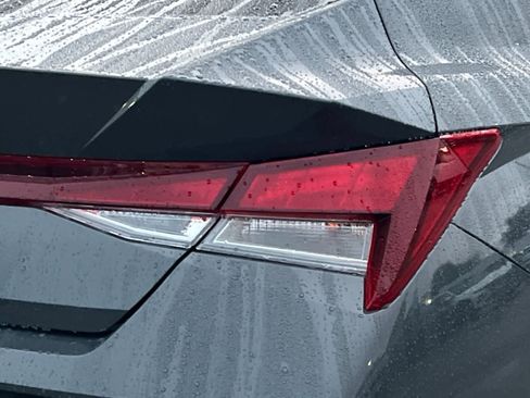 New 2026 Hyundai Elantra SE FWD image 24