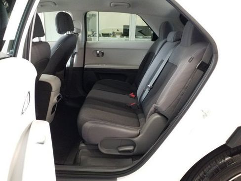 Certified 2024 Hyundai Ioniq 5 SE RWD image 13