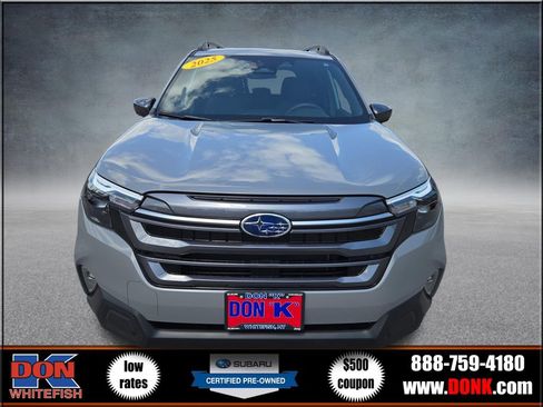 Used 2025 Subaru Forester Premium w/ Convenience Package #1 AWD/4WD image 3