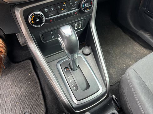 Used 2020 Ford EcoSport SE w/ SE Convenience Package FWD image 11