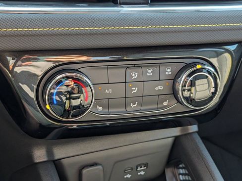 New 2026 Chevrolet TrailBlazer ACTIV w/ Driver Confidence Package FWD image 18