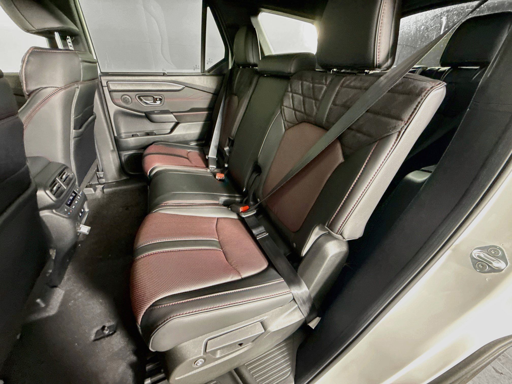 New 2026 Honda Pilot Black Edition image 30