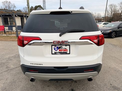 Used 2019 GMC Acadia SLT image 4