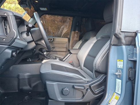 Used 2024 Ford Bronco Big Bend image 13