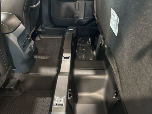 New 2025 Ford Maverick Lobo image 37