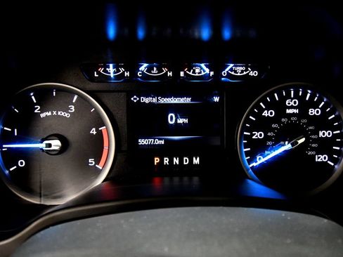 Used 2022 Ford F350 XLT w/ XLT Value Package AWD/4WD image 18