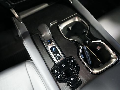Used 2023 Lexus RX 350 Premium w/ Accessory Package AWD/4WD image 25