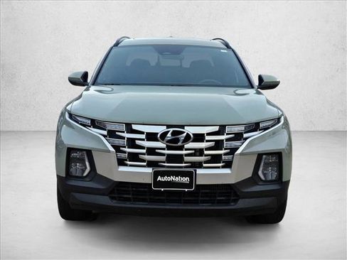 Used 2022 Hyundai Santa Cruz SEL Premium AWD/4WD image 2