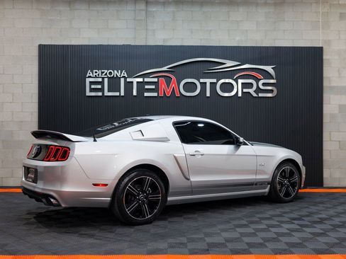 Used 2013 Ford Mustang GT Premium RWD image 17