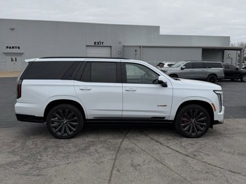 Used 2026 Cadillac Escalade V image 6