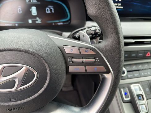 Used 2023 Hyundai Palisade SE image 50