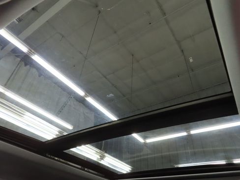 Used 2023 Ford F250 XLT w/ XLT Premium Package AWD/4WD image 34