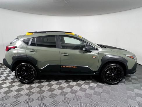 Used 2025 Subaru Crosstrek 2.5i Wilderness w/ Crosstrek Mirror Package image 4