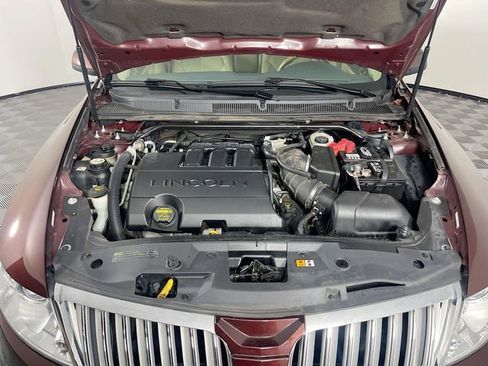 Used 2009 Lincoln MKS FWD image 31