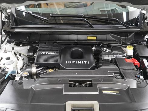 Used 2025 INFINITI QX60 Sensory AWD/4WD image 31