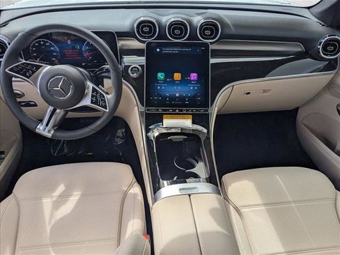 Used 2026 Mercedes-Benz GLC 300 image 13