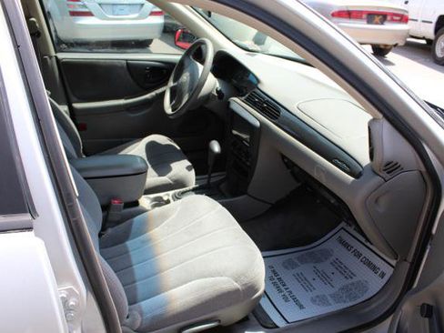 Used 2001 Chevrolet Malibu V6 FWD image 21