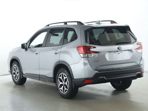 Certified 2021 Subaru Forester Premium image 43