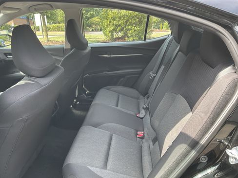 Used 2025 Toyota Camry LE FWD image 30