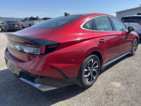 Used 2025 Hyundai Sonata SEL FWD image 6