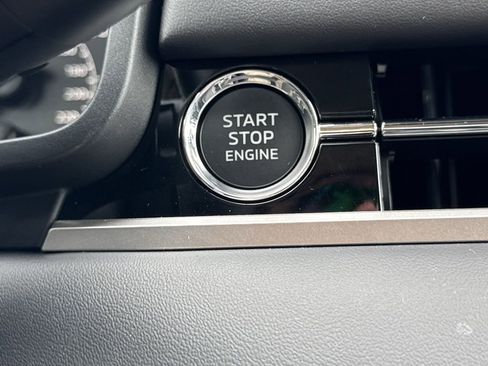 New 2026 Mitsubishi Outlander AWD image 16