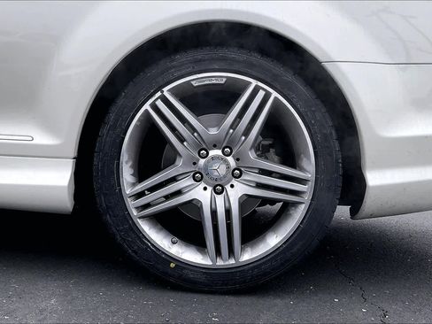 Used 2014 Mercedes-Benz CL 550 4MATIC image 12