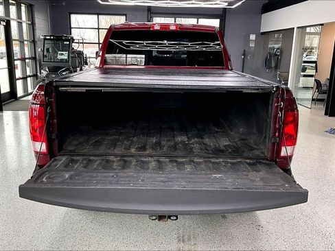 Used 2018 RAM 1500 Express w/ Express Value Package image 23