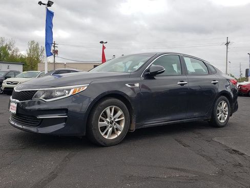 Used 2017 Kia Optima LX FWD image 8