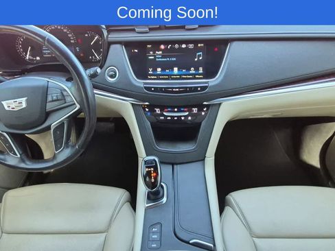 Used 2018 Cadillac XT5 Premium Luxury AWD/4WD image 29