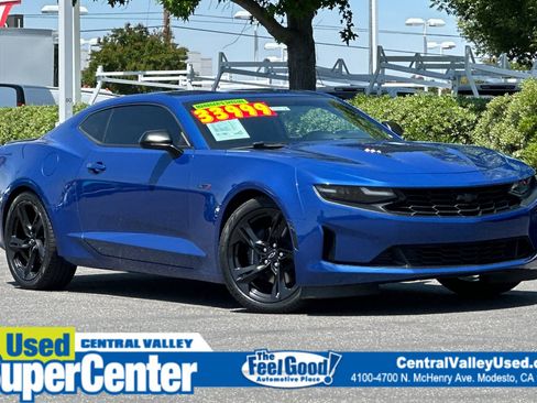 Used 2021 Chevrolet Camaro LT RWD image 1