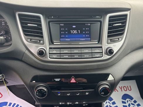 Used 2018 Hyundai Tucson SE w/ Cargo Package FWD image 19