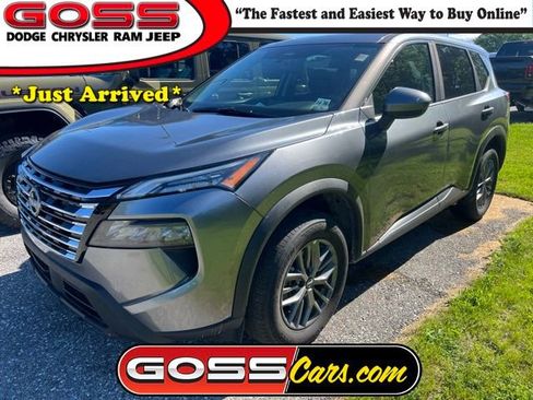 Used 2026 Nissan Rogue SV AWD/4WD image 1