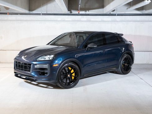 Certified 2024 Porsche Cayenne Turbo GT AWD/4WD image 1