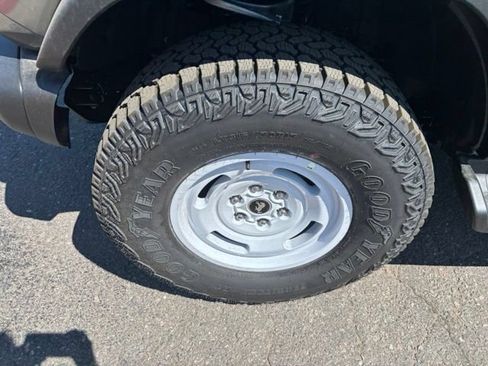 New 2026 Ford Bronco Heritage Edition AWD/4WD image 9