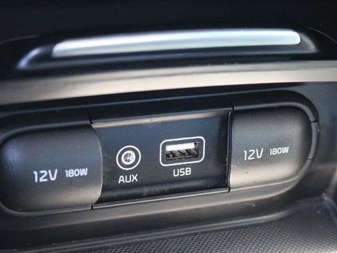 Used 2019 Kia Optima LX FWD image 12