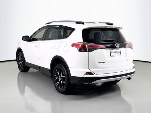 Used 2018 Toyota RAV4 SE w/ Power Extra Value Package image 8