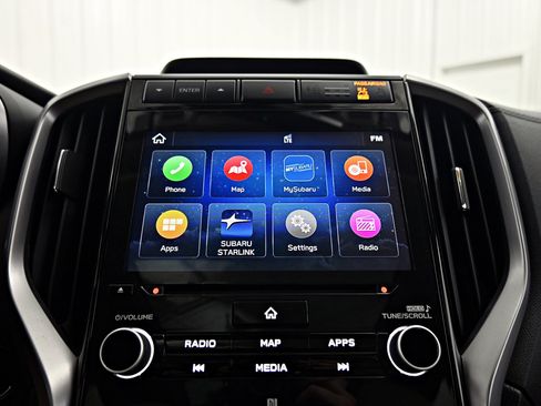 Used 2021 Subaru Ascent Limited w/ Technology Package image 11