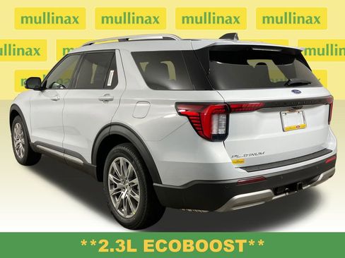 New 2026 Ford Explorer Platinum image 8