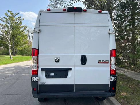 Used 2017 RAM ProMaster 1500 image 5