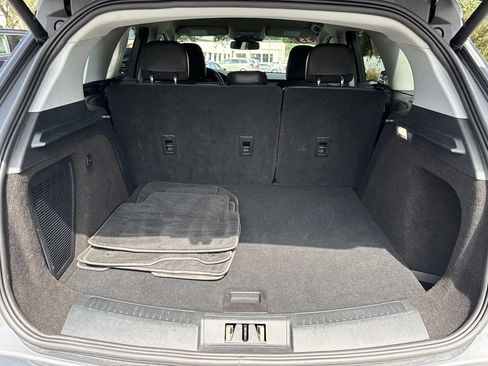 Used 2021 Lincoln Corsair FWD image 11