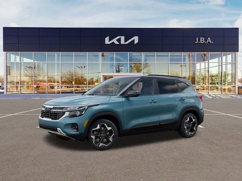 New 2026 Kia Seltos S image 3