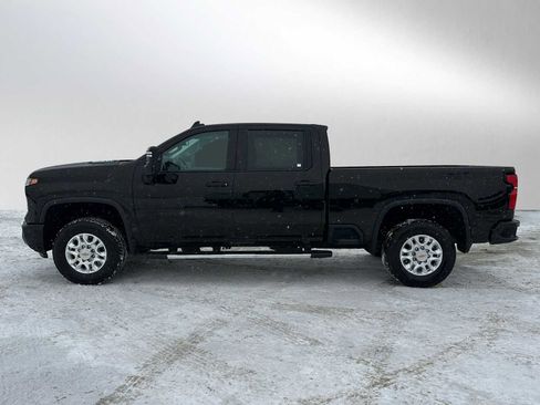 Certified 2024 Chevrolet Silverado 2500 LTZ w/ LTZ Convenience Package image 6