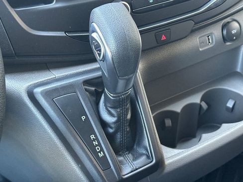 New 2026 Ford Transit 250 148 Medium Roof RWD image 18