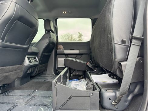 Used 2024 Ford F250 Lariat w/ Lariat Ultimate Package image 44