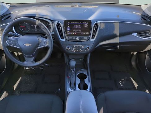 Used 2024 Chevrolet Malibu LT image 16