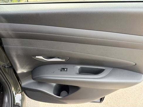 New 2026 Hyundai Tucson SEL FWD image 17