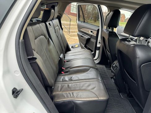 Used 2011 Lincoln MKX AWD w/ 102A Rapid Spec Order Code image 25