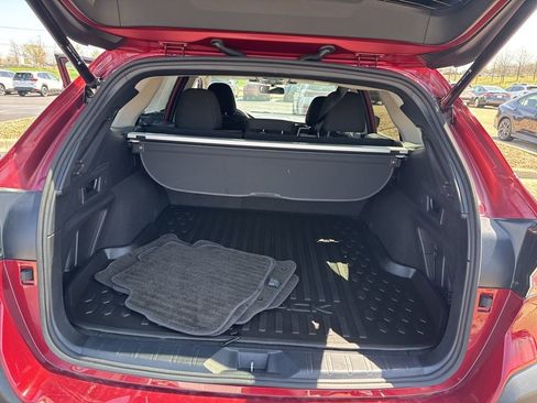 Used 2025 Subaru Outback Premium image 19